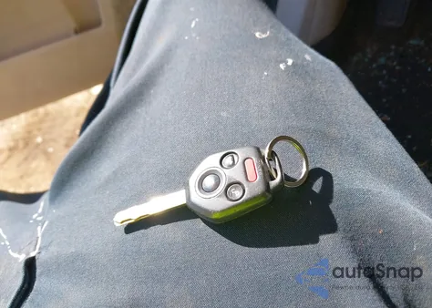 2011 Subaru Outback 2.5I Premium from USA, damaged, VIN 4S4BRBCC6B3424232